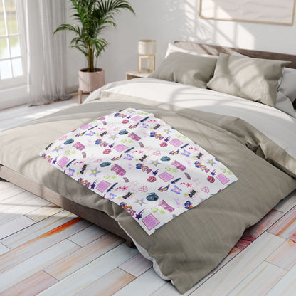 Vibrant Y2K Fleece Blanket | Kidcore nostalgic design