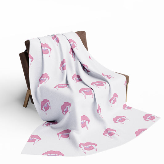 Vampire Lip Fleece Blanket - Cozy Throw for Halloween