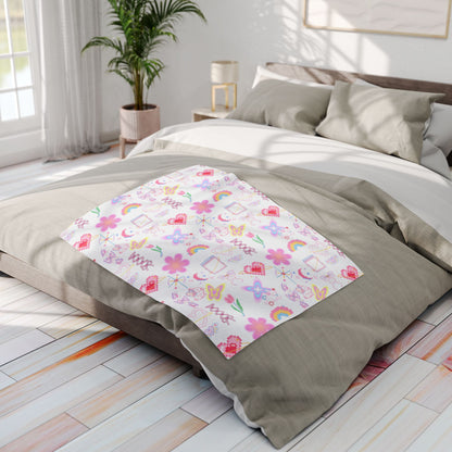 Pastel Fleece Blanket with Cute Pattern, Soft Throw, Home Decor